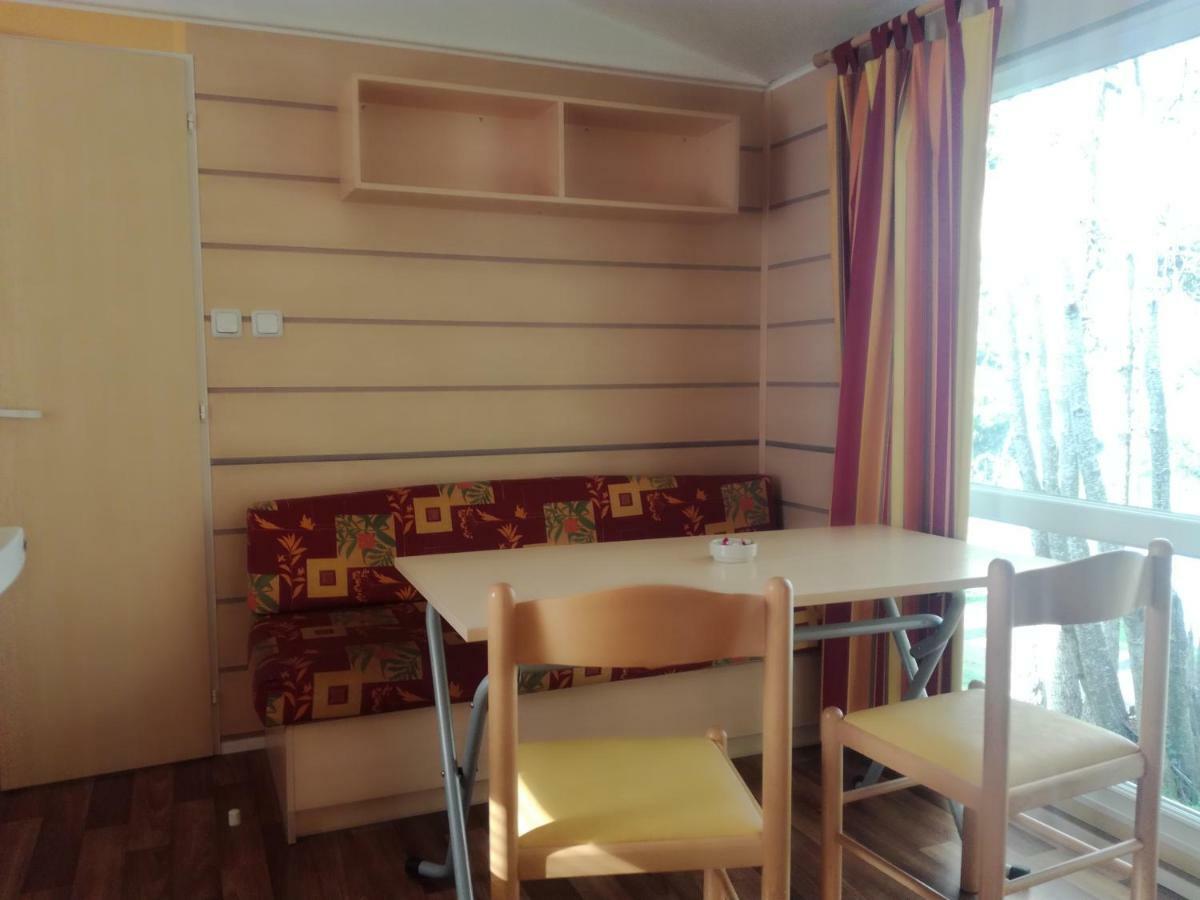 Camping De Flechat Ξενοδοχείο Orcival Εξωτερικό φωτογραφία